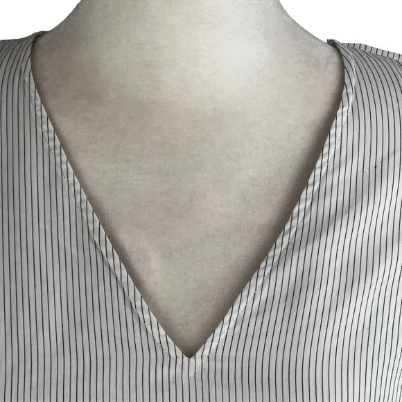 & Other Stories Gray & White Mini Stripe Cotton V-Neck Kimono Sleeve Top… - Picture 9 of 13